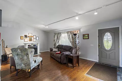 3555 Miller Rd, Springfield, OH 45502 photo 8