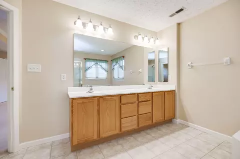 1081 Star Valley Ct, Centerville, OH 45458 photo 37