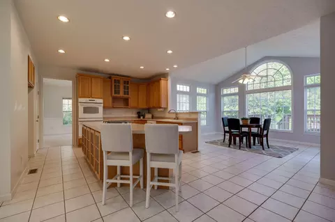 1081 Star Valley Ct, Centerville, OH 45458 photo 17