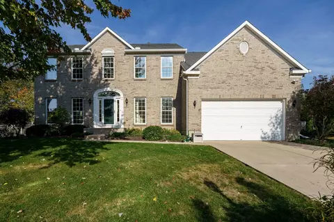 1081 Star Valley Ct, Centerville, OH 45458