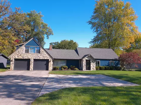 5296 Channel Dr, Celina, OH 45822
