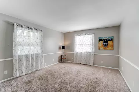 Bedroom - 606 Westchester Park Dr, Springfield, OH 45504 photo 6 of 9