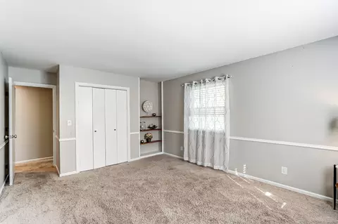 Bedroom - 606 Westchester Park Dr, Springfield, OH 45504 photo 5 of 9