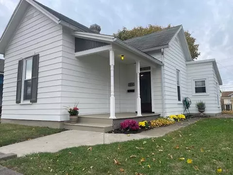 916 S Clay St, Troy, OH 45373
