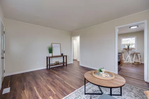 701 S Burnett Rd, Springfield, OH 45505 photo 8