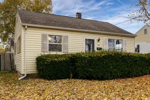 701 S Burnett Rd, Springfield, OH 45505 photo 3
