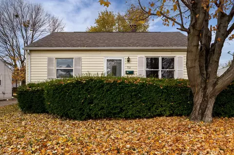 701 S Burnett Rd, Springfield, OH 45505