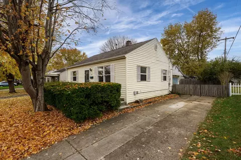 701 S Burnett Rd, Springfield, OH 45505 photo 2