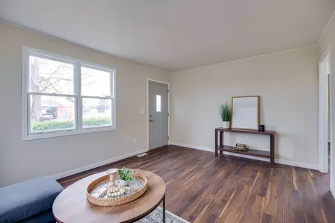 701 S Burnett Rd, Springfield, OH 45505 photo 9