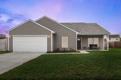 1101 Oxley Dr, London, OH 43140