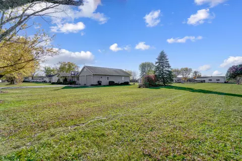Exterior - 281 Dorman Dr, Sidney, OH 45365 photo 8 of 8