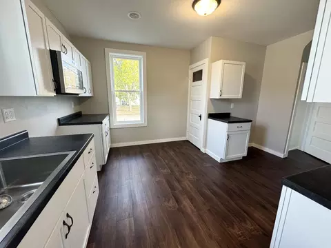 229 E Wayne St, Celina, OH 45822 photo 7
