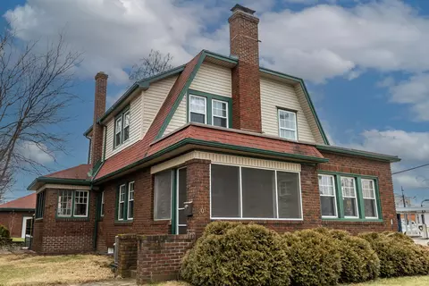 201 E 3rd St, Greenville, OH 45331