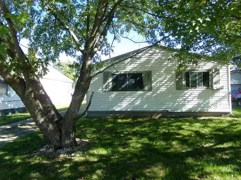 1123 Patton St, Troy, OH 45373