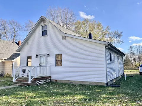 257 W State St, West Mansfield, OH 43358
