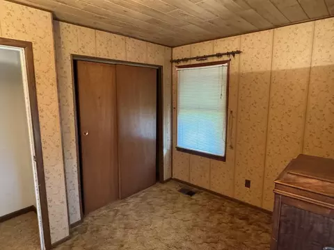 Bedroom - 2032 Gridley Ct, Springfield, OH 45505 photo 1 of 3