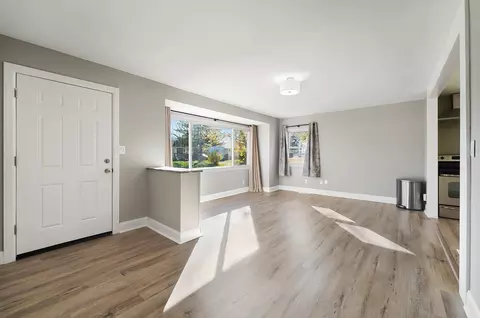 Living - 2532 Dowden Ln, Dayton, OH 45420 photo 1 of 5