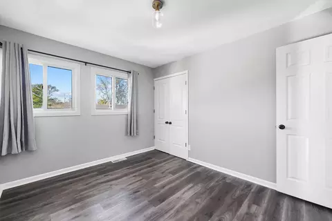Bedroom - 2532 Dowden Ln, Dayton, OH 45420 photo 6 of 8