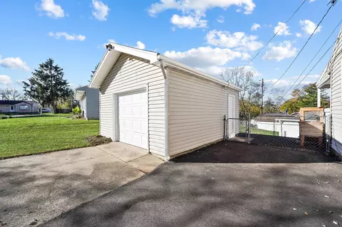 Exterior - 2532 Dowden Ln, Dayton, OH 45420 photo 6 of 6
