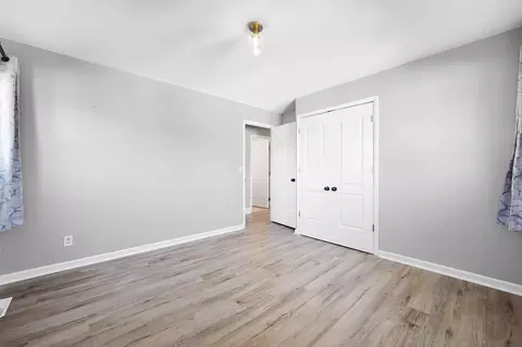 Bedroom - 2532 Dowden Ln, Dayton, OH 45420 photo 3 of 8