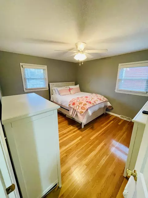 Bedroom - 406 Hall Ave, Sidney, OH 45365 photo 3 of 4