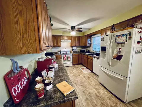 Kitchen - 406 Hall Ave, Sidney, OH 45365 photo 2 of 2