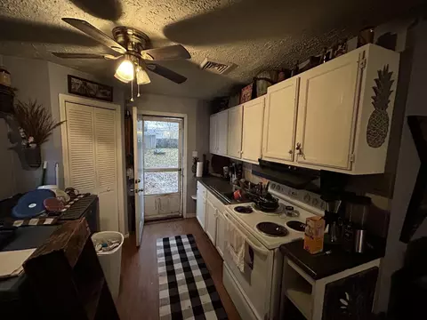 517 Reading Dr, Springfield, OH 45505 photo 3