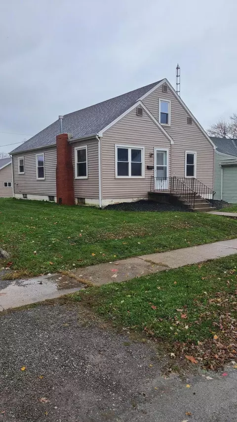616 N Mill St, Celina, OH 45822