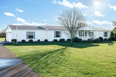 5121 Fletcher Chapel Rd, Springfield, OH 45502