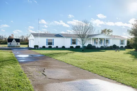 5121 Fletcher Chapel Rd, Springfield, OH 45502 photo 2