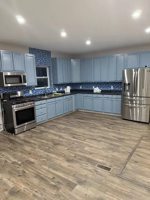 1075 Kenton St, Springfield, OH 45505 photo 6