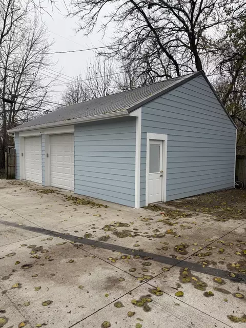 1075 Kenton St, Springfield, OH 45505 photo 4