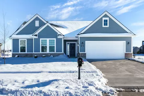 945 Reeder Cir, Dayton, OH 45458