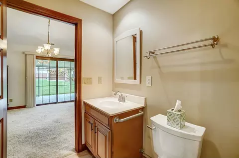 1874 Willow Lakes Dr, Springfield, OH 45502 photo 29