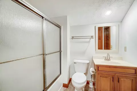 1874 Willow Lakes Dr, Springfield, OH 45502 photo 35