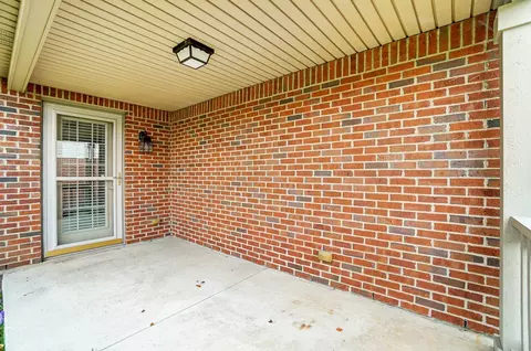 1874 Willow Lakes Dr, Springfield, OH 45502 photo 42