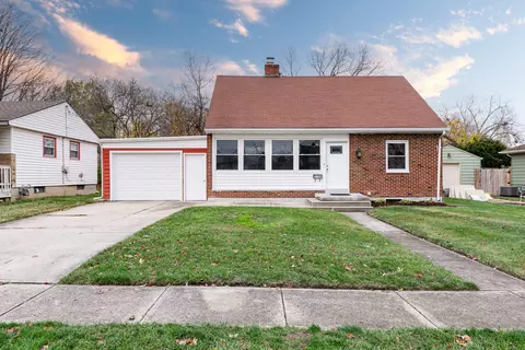 1144 Oakhill Ave, Fairborn, OH 45324