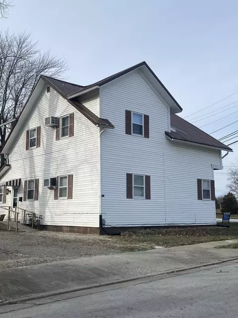 805 N Augustus St, Saint Marys, OH 45885