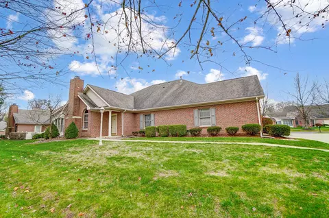 868 Trent Close, Springfield, OH 45503 photo 2