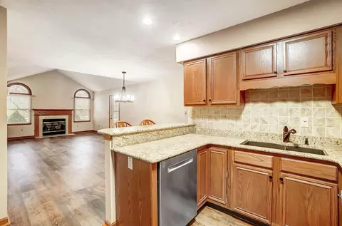 868 Trent Close, Springfield, OH 45503 photo 10