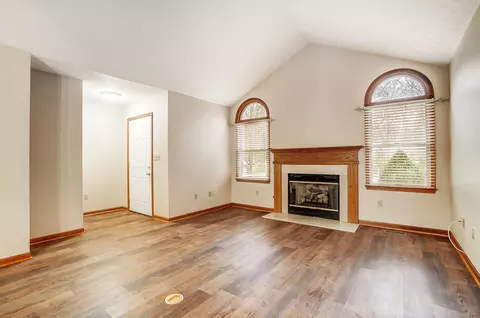 868 Trent Close, Springfield, OH 45503 photo 4