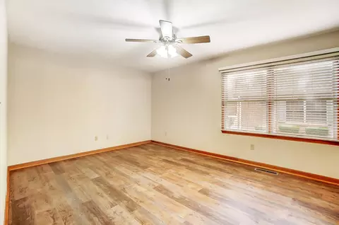 868 Trent Close, Springfield, OH 45503 photo 14