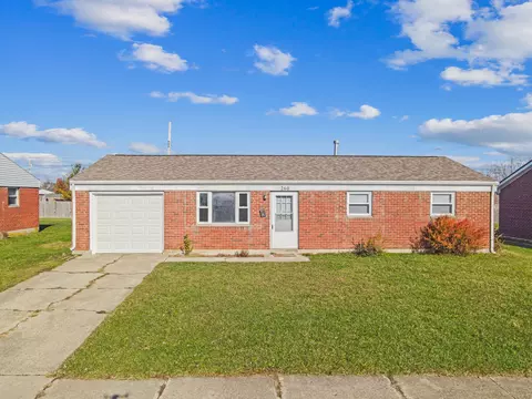 260 Crosswell Ave, Brookville, OH 45309