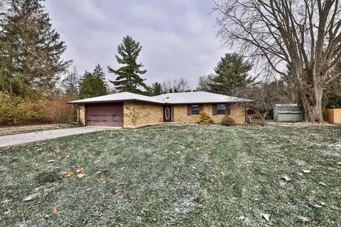 1145 Green Timber Trl, Dayton, OH 45458