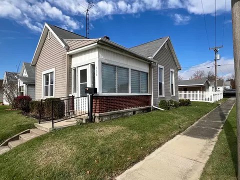 836 Columbia St, Saint Marys, OH 45885