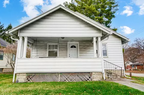819 N Burnett Rd, Springfield, OH 45503