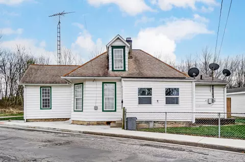 1595 Cora St, Springfield, OH 45503