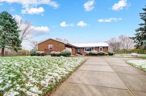 Exterior - 6484 Manete St, Springfield, OH 45502 photo 10 of 10