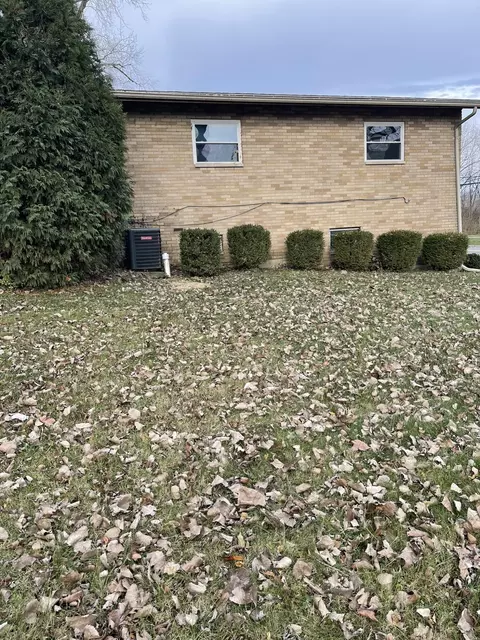 1413 E Home Rd, Springfield, OH 45503 photo 4