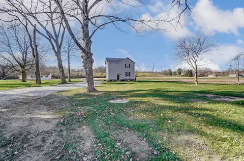 Exterior - 4040 Upper Valley Pike, Springfield, OH 45502 photo 13 of 14